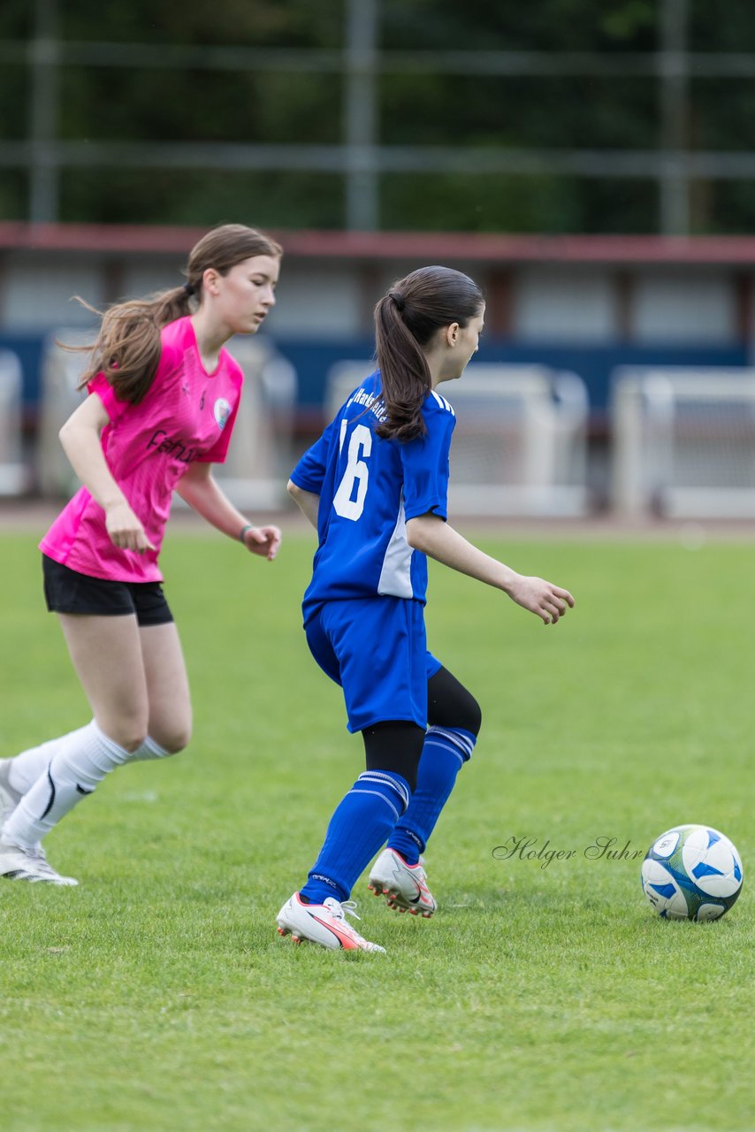 Bild 63 - Loewinnen Cup